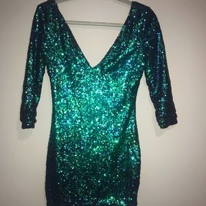 short sequined homecoming dress
